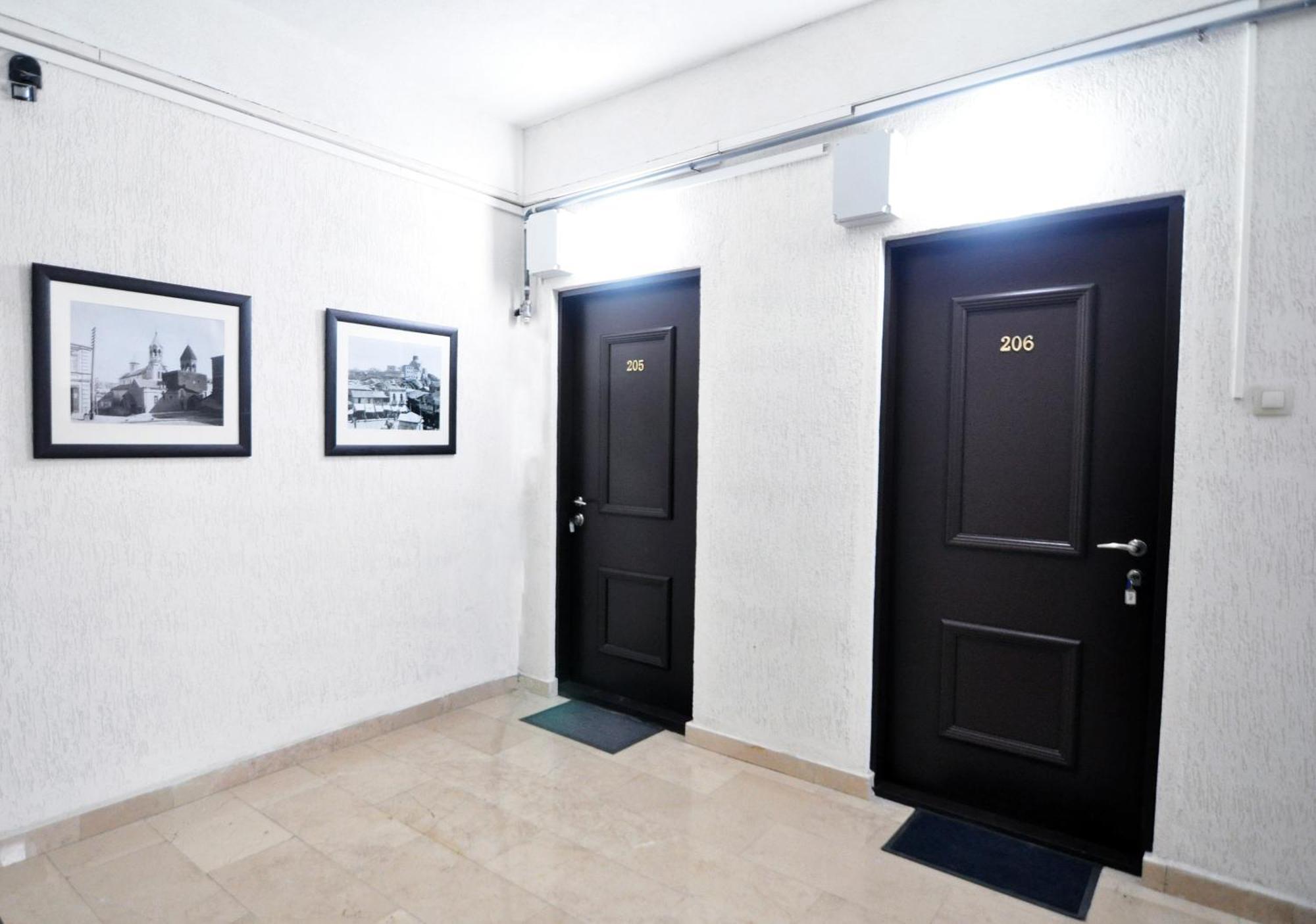 Apartment In The City Of Tiflis Exterior foto